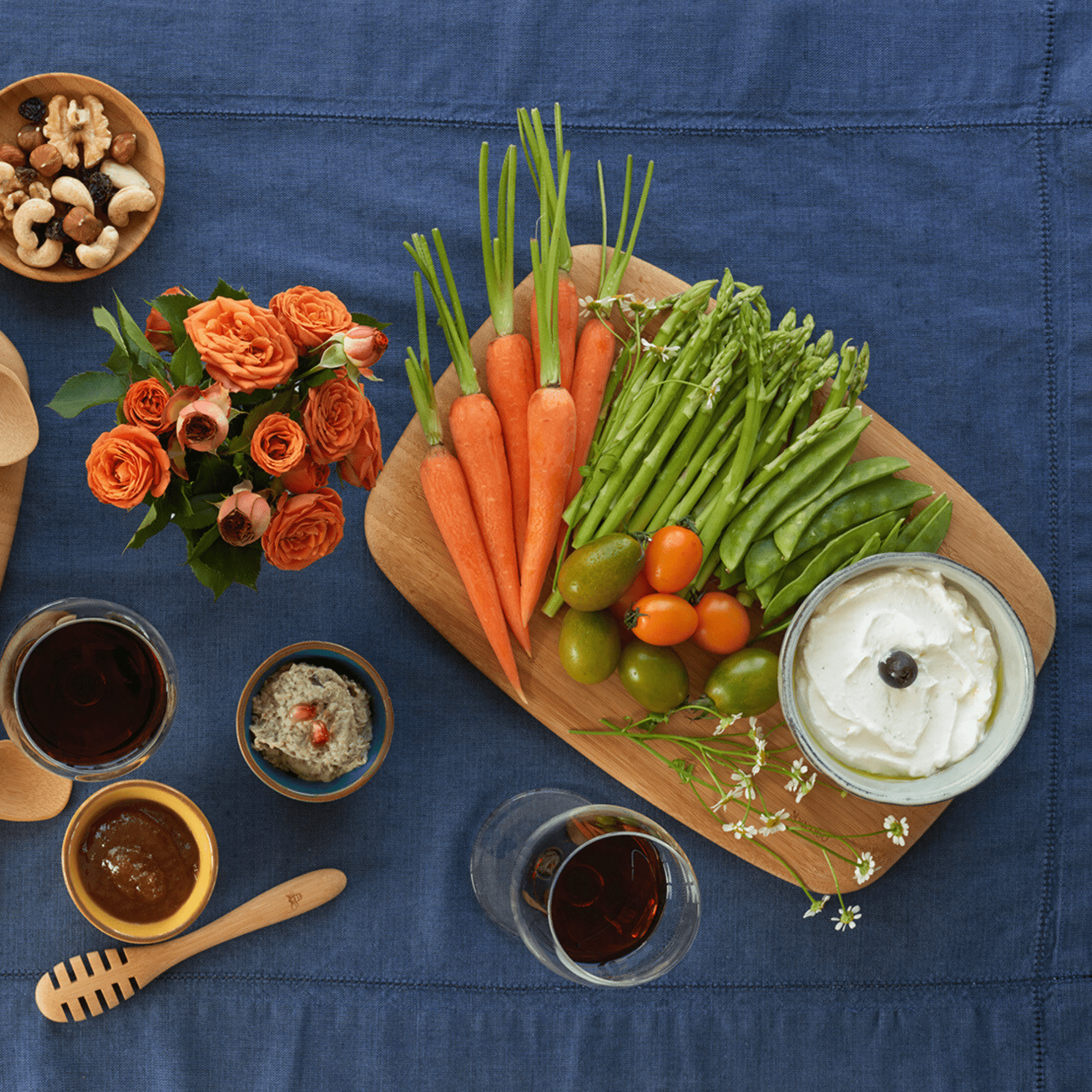 bambu® - Classic Bamboo Cutting and Serving Board