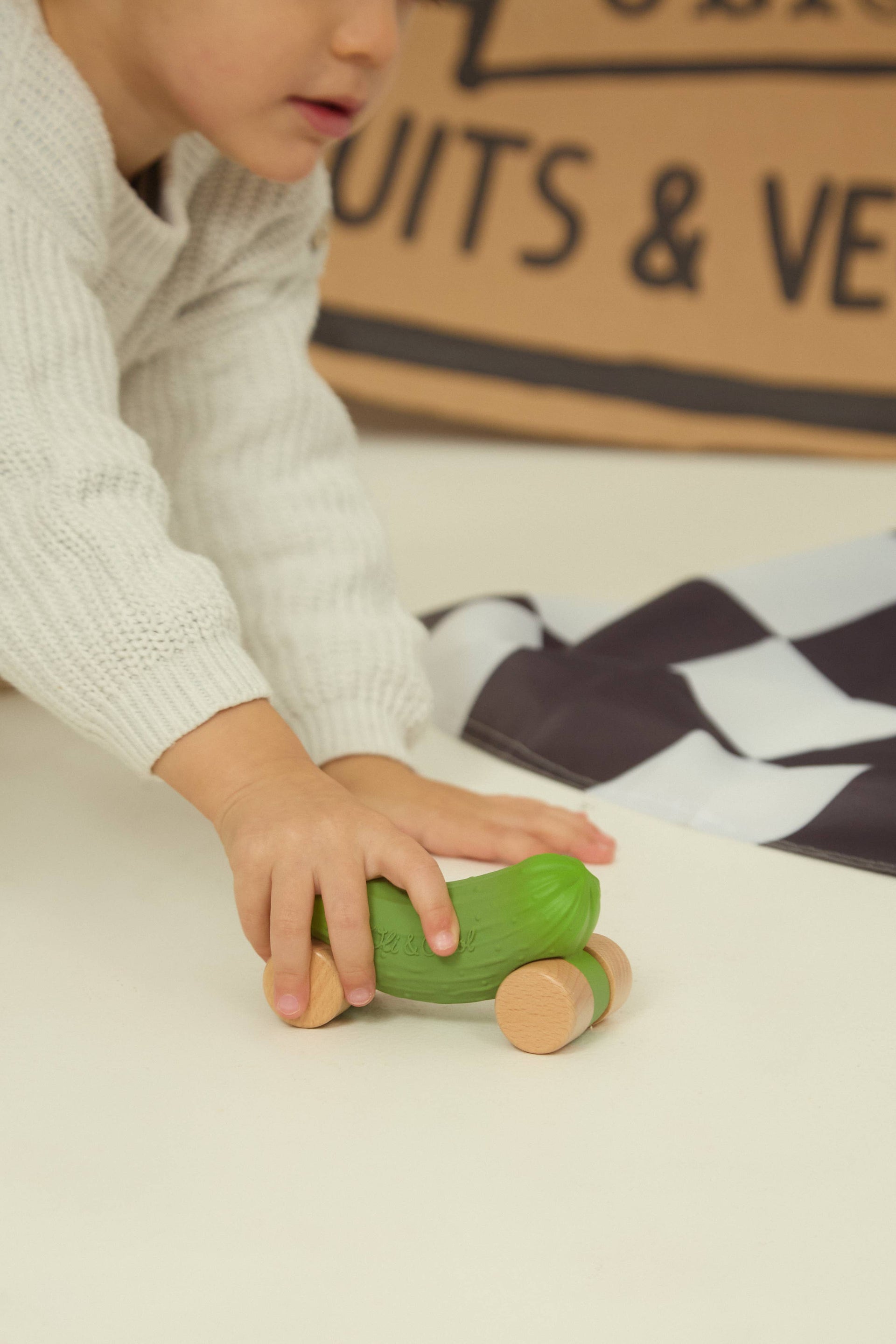 Oli & Carol - Pepino the Cucumber Baby Car