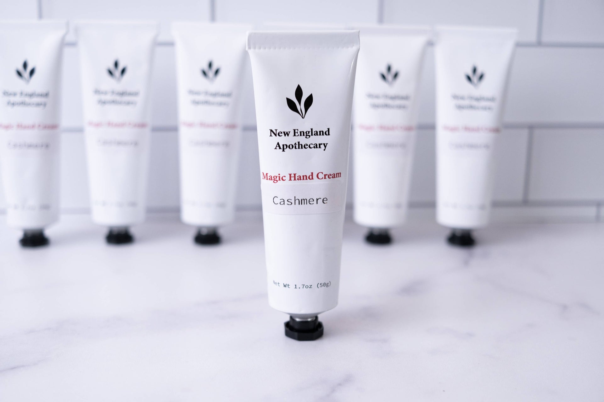 New England Apothecary - Magic Hand Cream - for dry skin