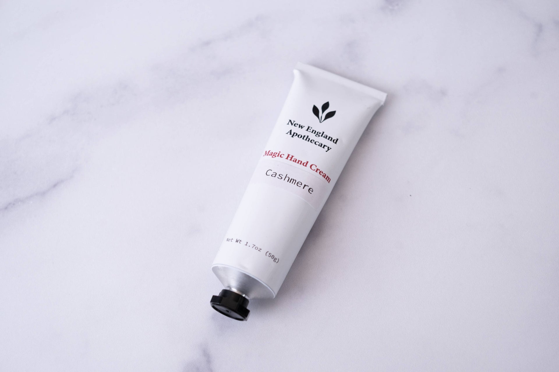 New England Apothecary - Magic Hand Cream - for dry skin