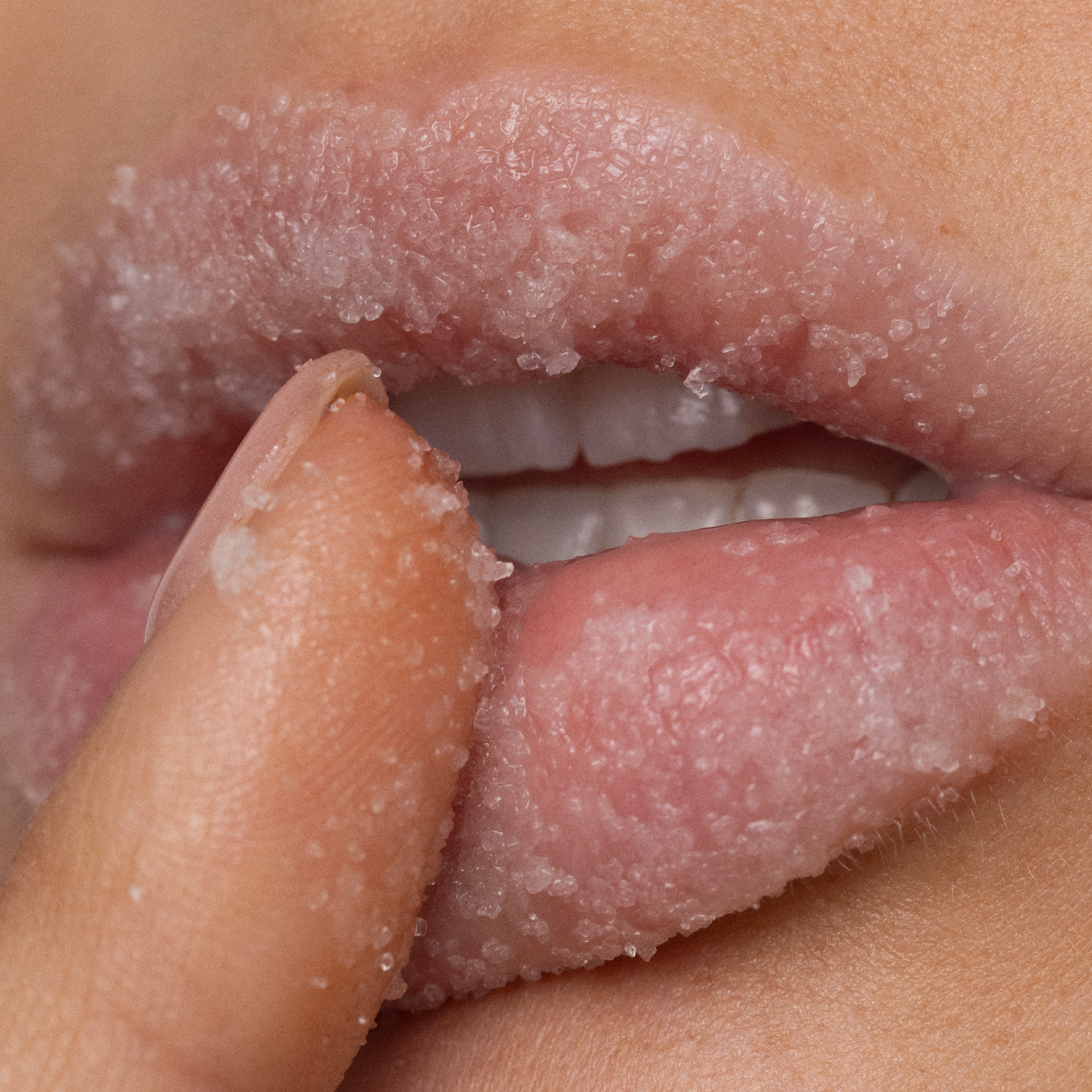 Poppy & Pout - Lip Scrub