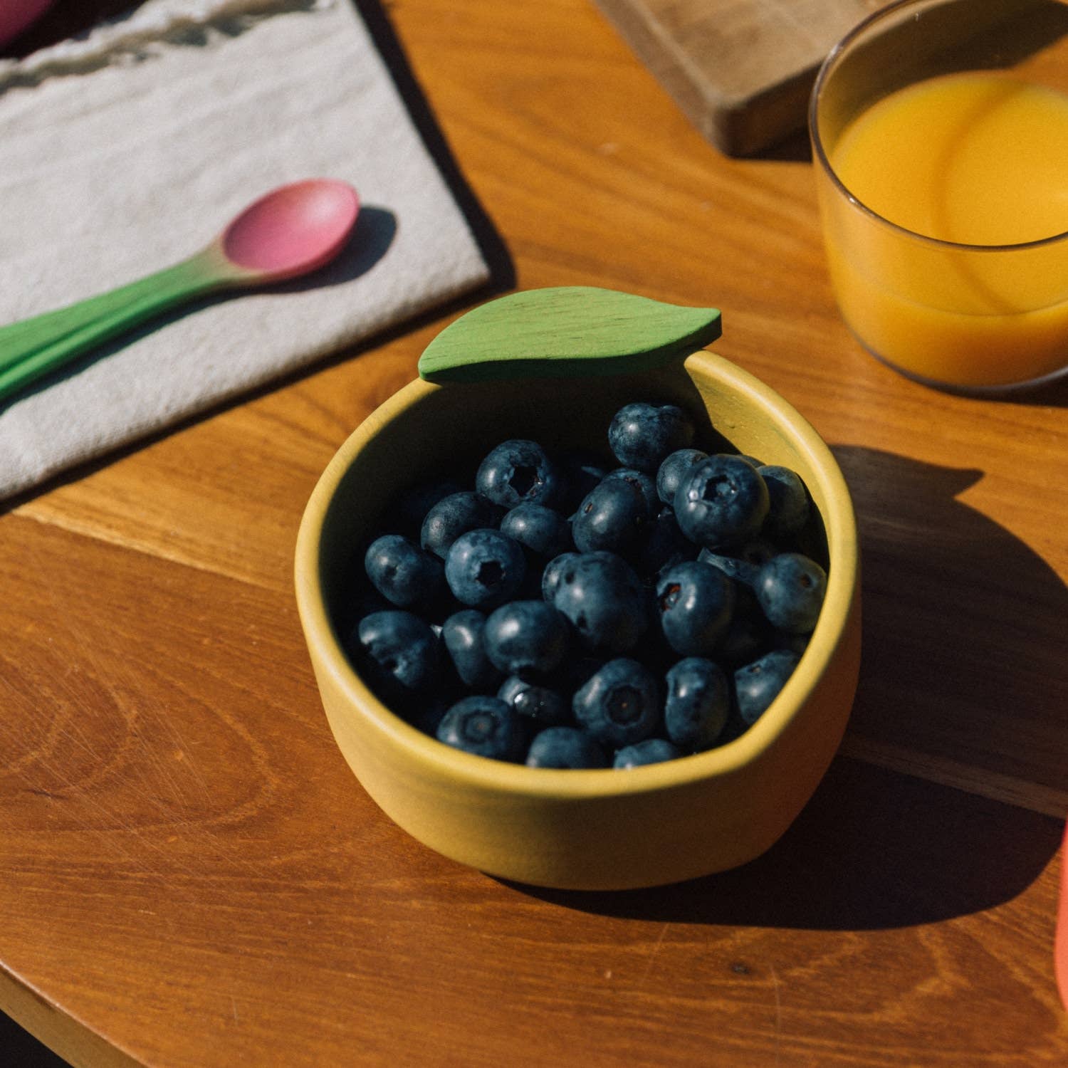 Oli & Carol - Lou the Lemon Bowl & Spoon Set