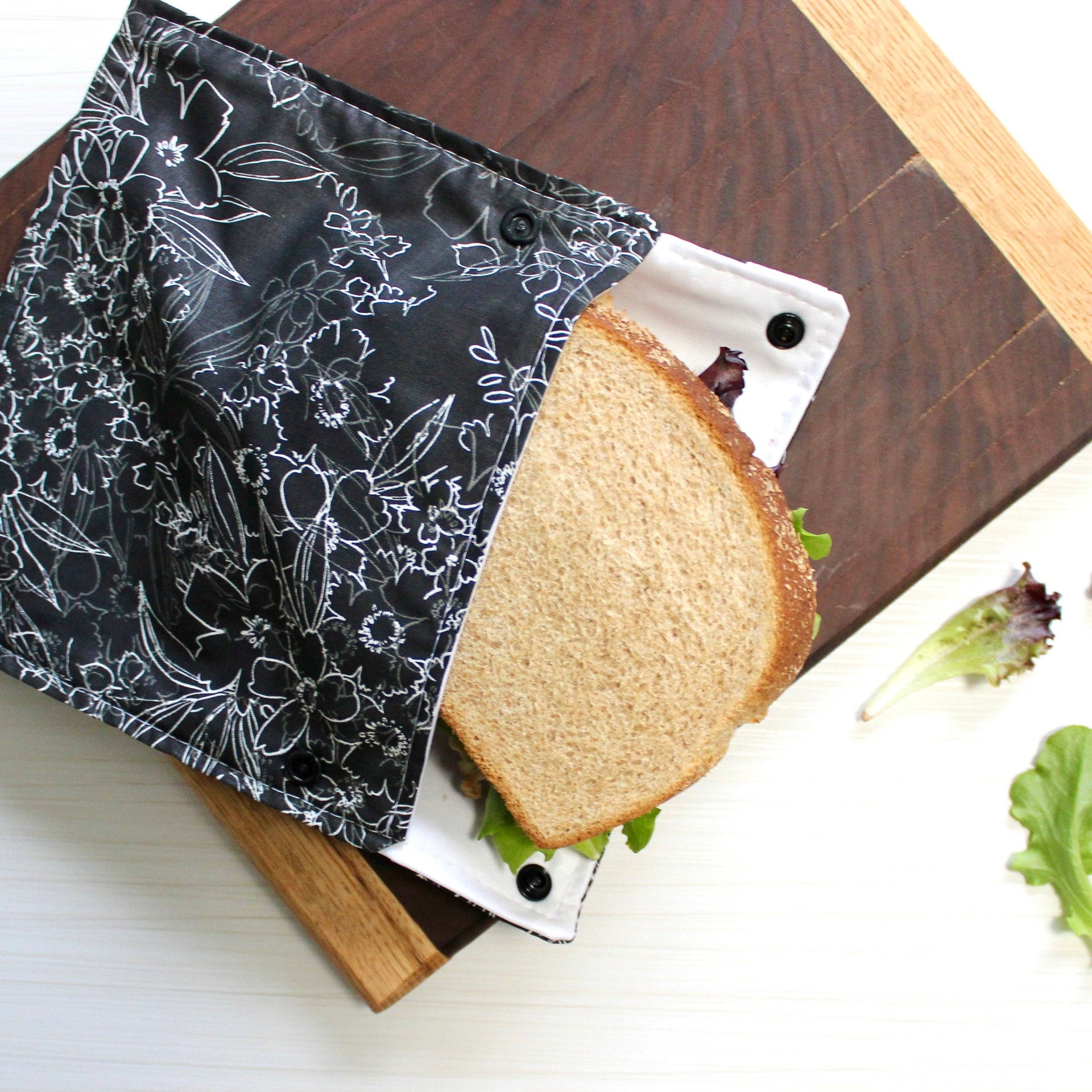 2 Bag Set Reusable Snack & Sandwich Food Bags, Peace & Love