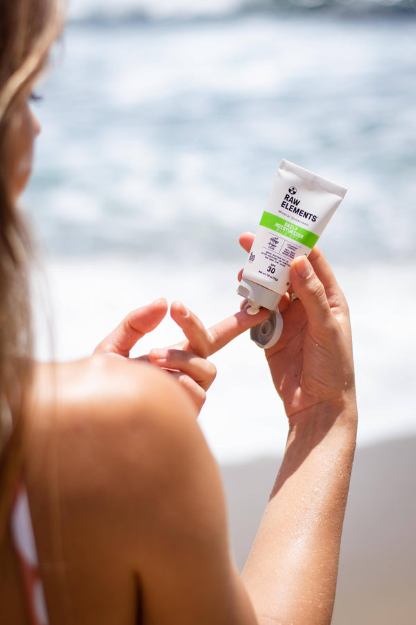 Raw Elements - DAILY moisturizer SPF 30 in BIO RESIN TUBE