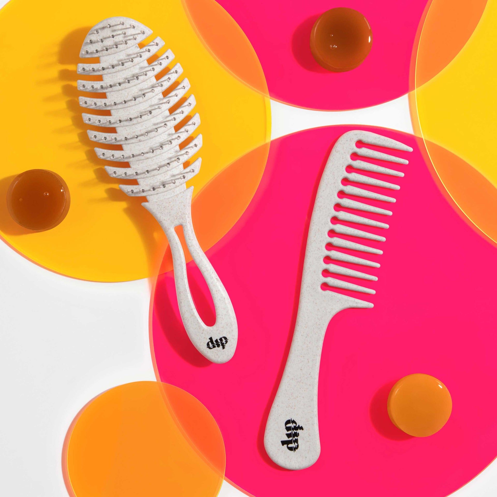 Dip - Full Size Detangling Comb or Brush