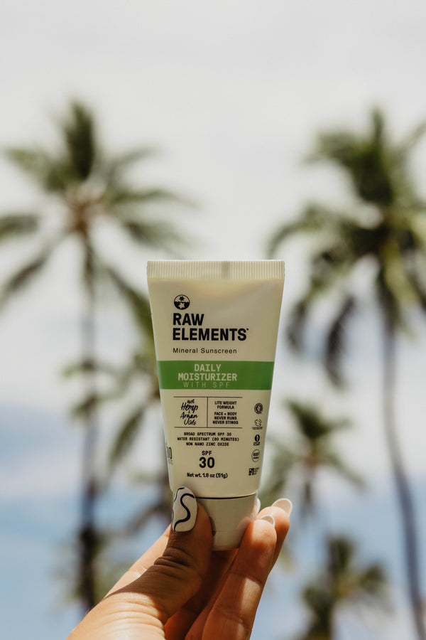 Raw Elements - DAILY moisturizer SPF 30 in BIO RESIN TUBE