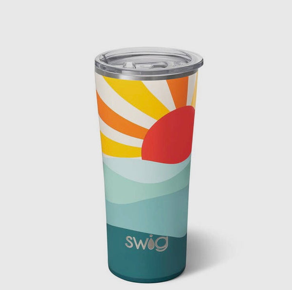 22 oz tumbler w/straw by Swig Life
