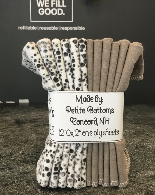 Un Paper towels -12 pack